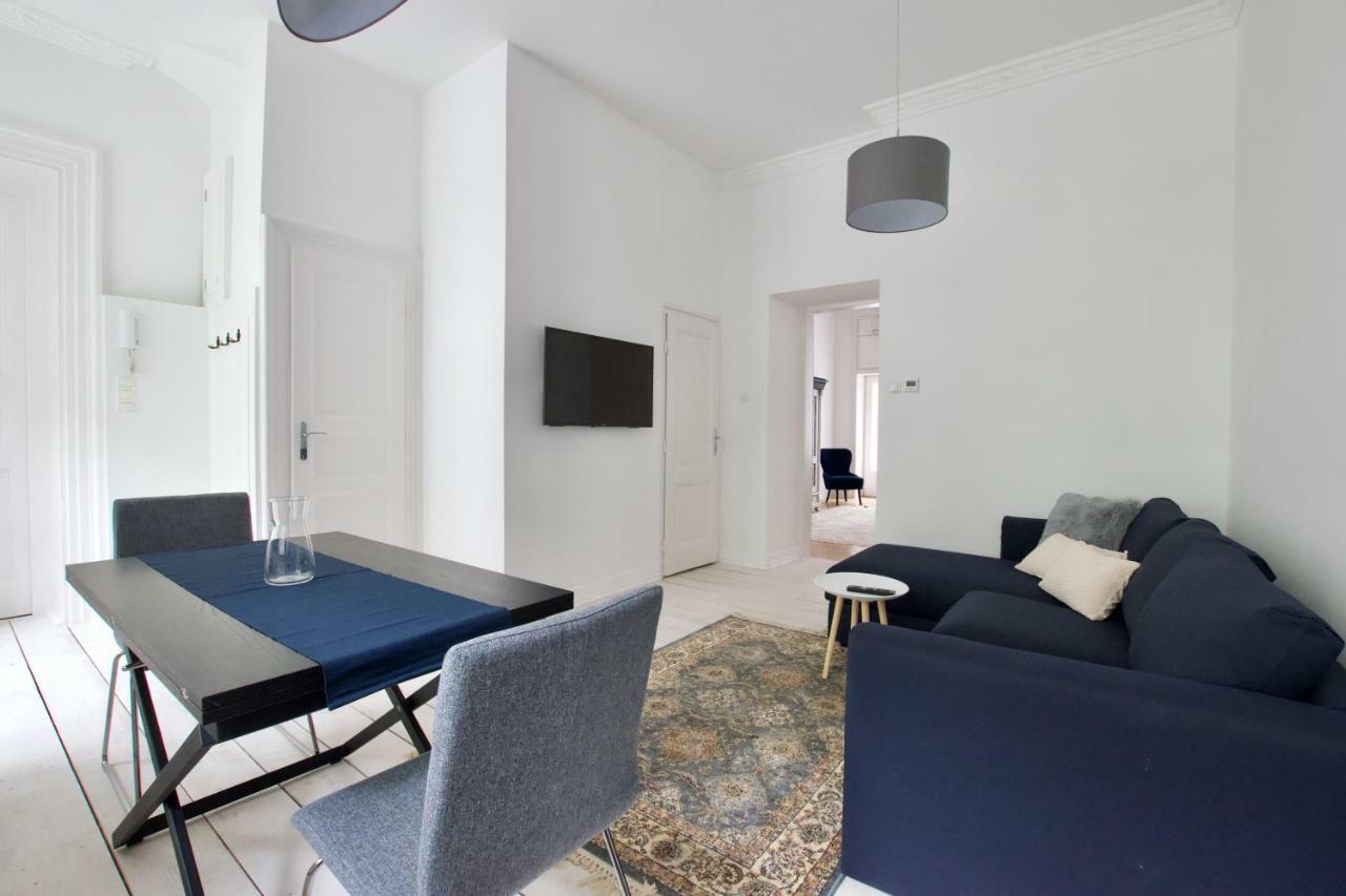 Luxury Apartment By Hi5 - Oktober 6 Street บูดาเปสต์ ภายนอก รูปภาพ