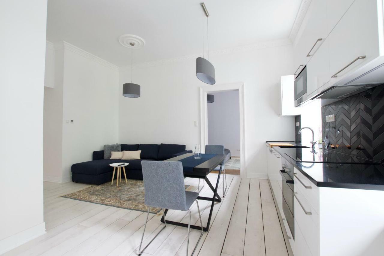 Luxury Apartment By Hi5 - Oktober 6 Street บูดาเปสต์ ภายนอก รูปภาพ